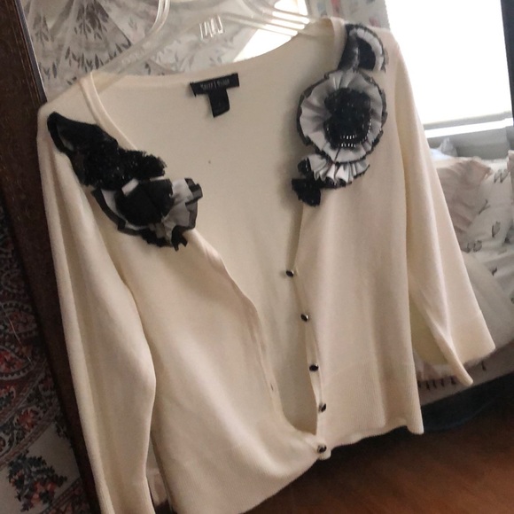 Cream with Black  women’s button up sweater - Picture 1 of 4